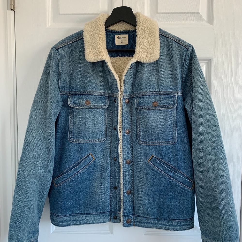 Gap sherpa denim jacket